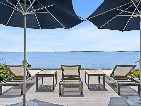 2nd image of 1497 Peconic Bay Blvd