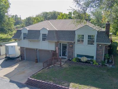 14316 Greentree Ln, Olathe, KS, 66061