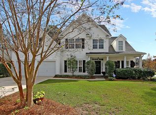 100 Stonewall Ct, Summerville, SC 29483