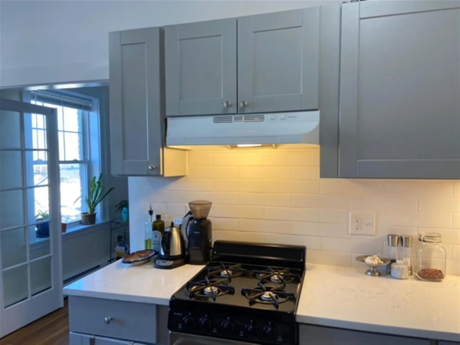 2 bed, $3,000 — Photo 3