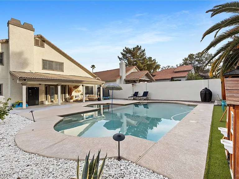 407 Crater Ct — Photo 46
