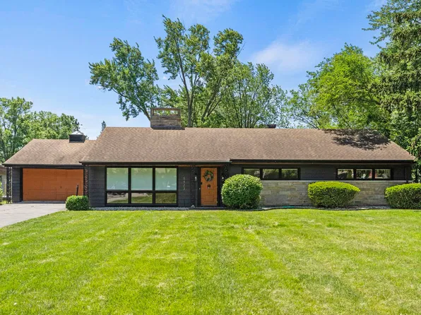 5423 Covington Rd, Fort Wayne, IN 46804