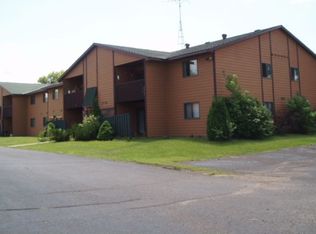 200 Sarah Ln APT 11, Somerset, WI 54025