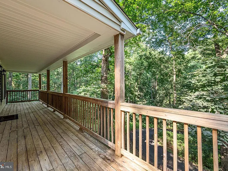 175 Easy Hollow Rd — Photo 25
