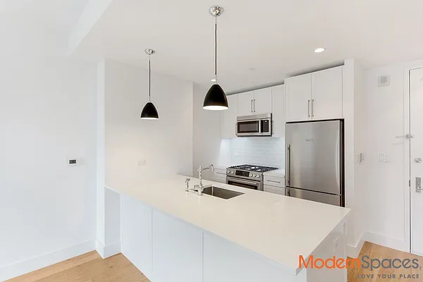 Rented by Modern Spaces | media 13