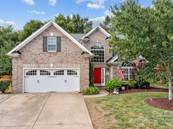 801 Treva Anne Dr, Concord, NC 28027