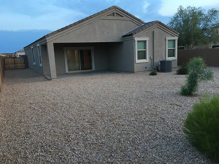 1122 E Viola Ct — Photo 17