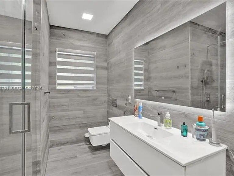 3784 Sheridan Ave #0 — Photo 36