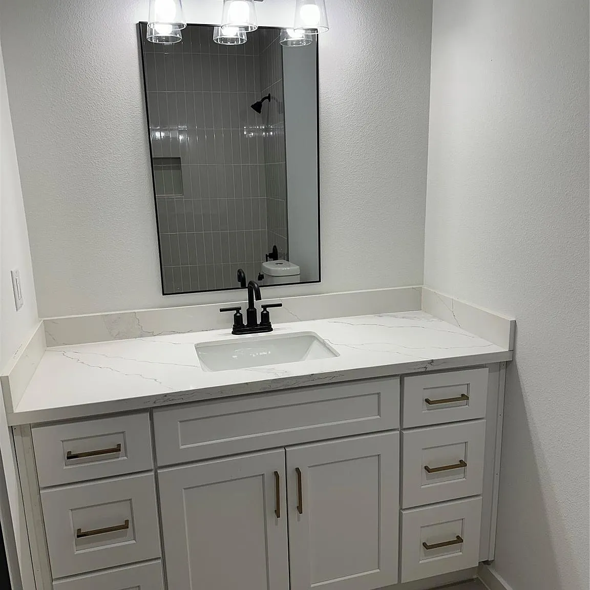 3 bed, 2.0 bath, 1200 sqft, $1,780 — Photo 4