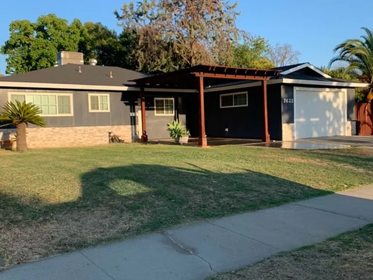 2632 Story Ave — Photo 3