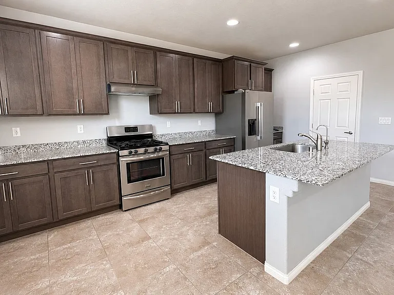 4727 High Anchor St — Photo 6