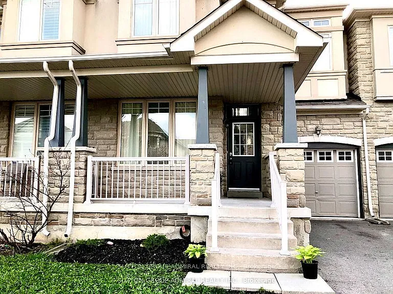 4 Stookes Cres — Photo 2