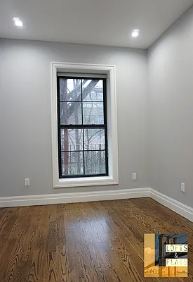 Rented by Lofts and Flats LLC | media 35