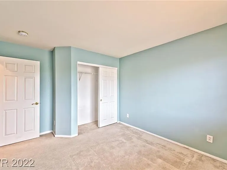 9501 Wooded Heights Ave — Photo 15