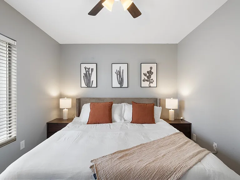 825 W Hermosa Dr — Photo 13
