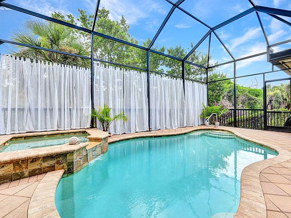 2nd image of 350 Gumbo Limbo Ln