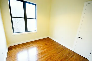 Rented by Loom Group