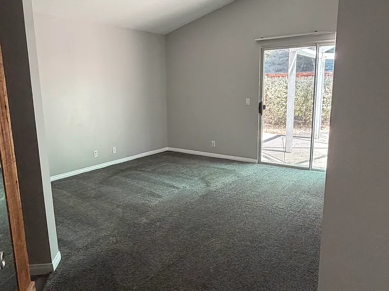24056 Golden Pheasant Ln — Photo 7