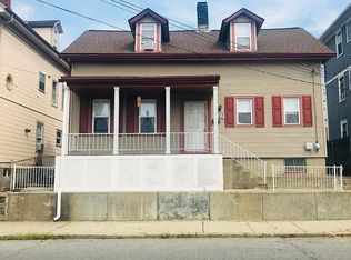 427 Orms St, Providence, RI 02908