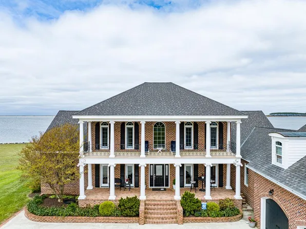16103 Bailey Beach Dr, Onancock, VA 23417