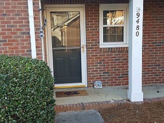 Entry, glass screen door