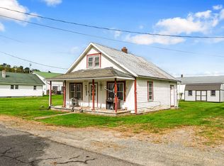 106 Riverside Dr, Galax, VA 24333
