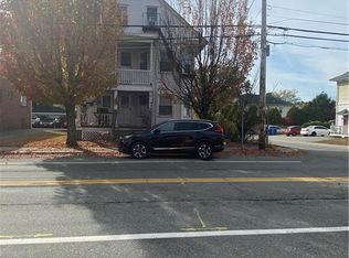 912 Park Ave, Cranston, RI 02910