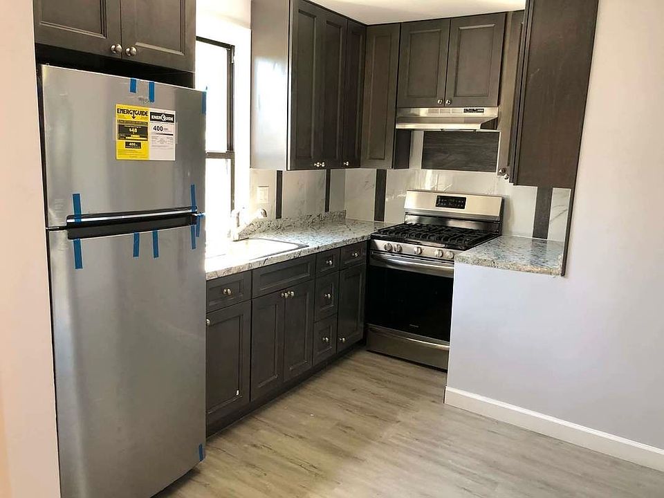 1st image of 8752 16th Ave Floor 2