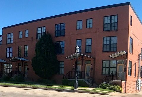 1st image of 458 N Boyle Ave
