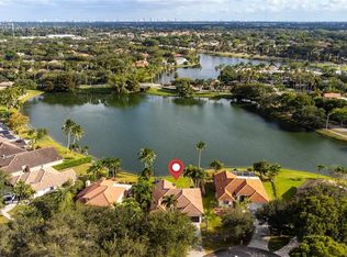 10700 London St, Hollywood, FL 33026