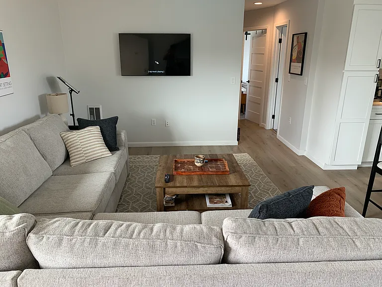 4930 Del Mar Ave #207 — Photo 5