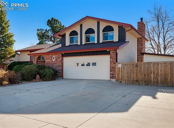 2nd image of 6425 Pawnee Cir