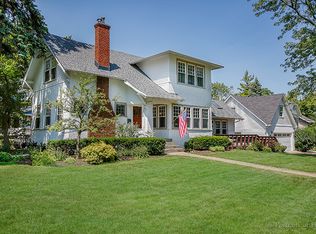 618 Hillside Ave, Glen Ellyn, IL