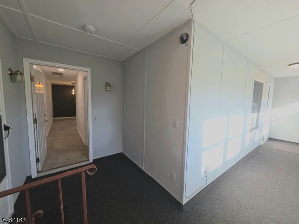 272 Us Highway 206 APT B