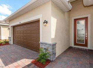 3061 Weston Manor Dr, Alva, FL 33920