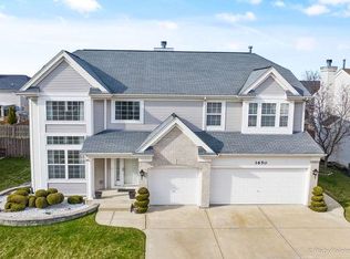 1650 Montclair Dr, Elgin, IL 60123