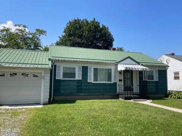 608 E 25th Ave, Altoona, PA 16601