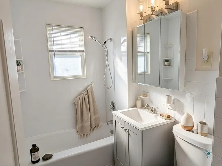 28 Hillside Ave — Photo 18