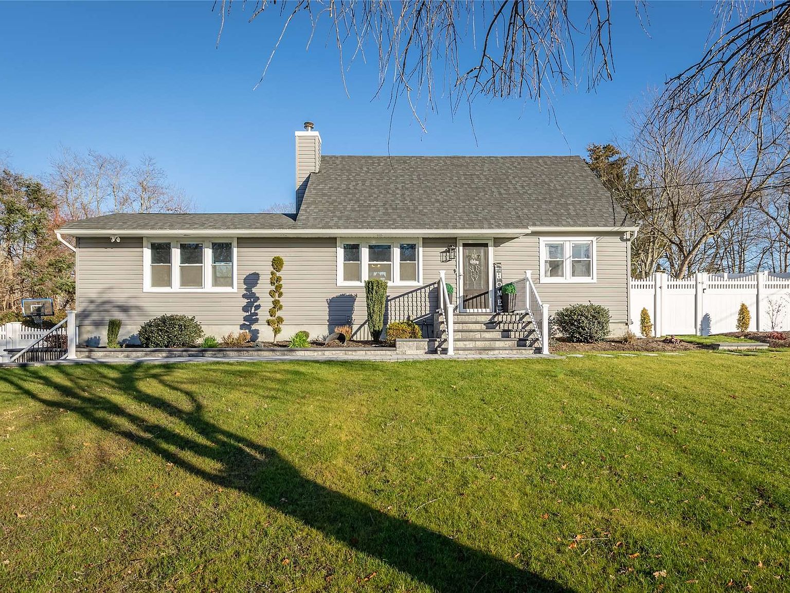 101 Maple Street, Medford, NY 11763 Zillow