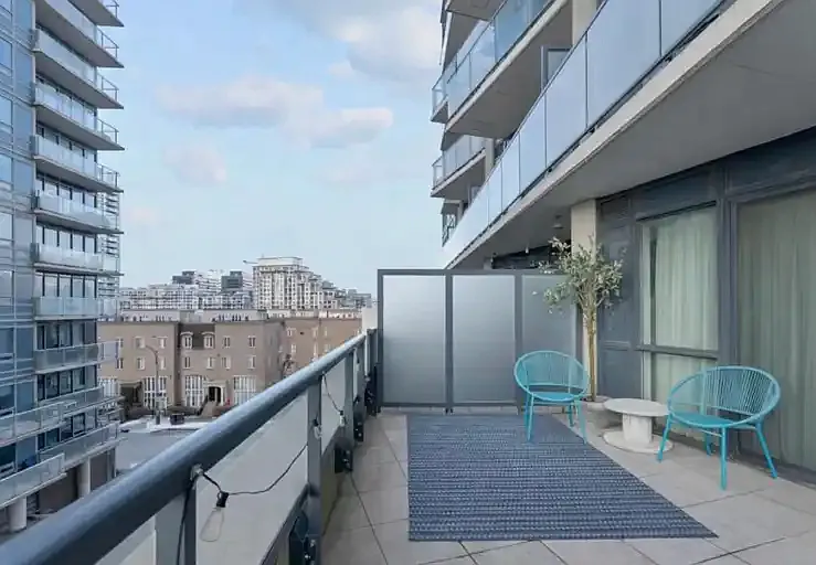 51 E Liberty St #517 — Photo 11