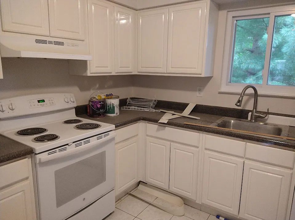 2 bed, 1000 sqft, $2,800 — Photo 3