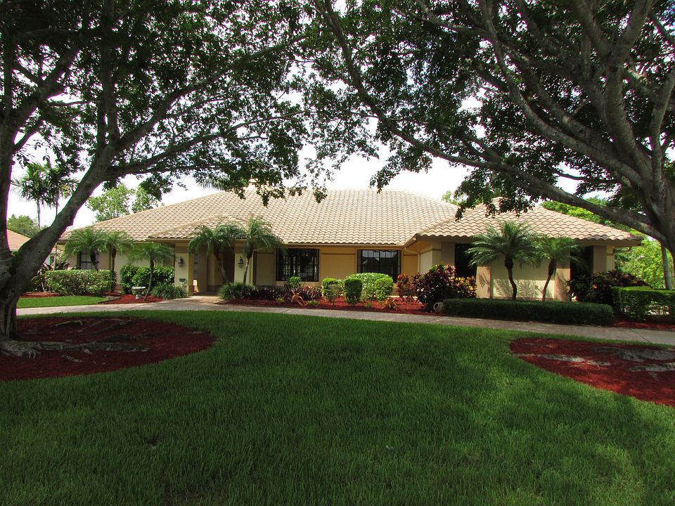 1st image of 6821 W Cypresshead Dr