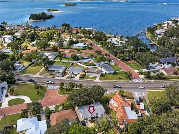 1865 Pasadena Dr, Dunedin, FL 34698