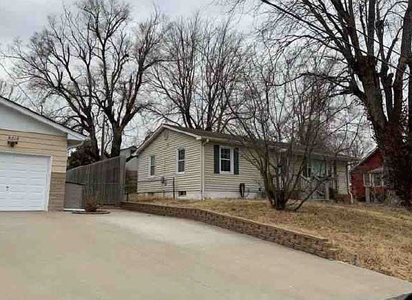 2nd image of 5312 S 9th St