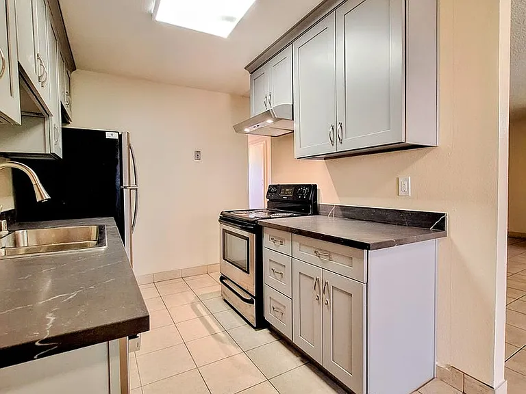 247 N Capitol Ave #243-7 — Photo 10