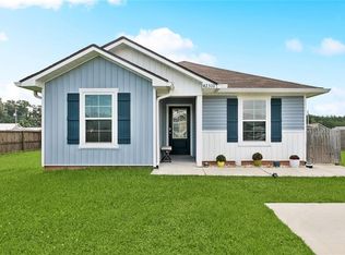 42310 Andrea Ln, Ponchatoula, LA 70454