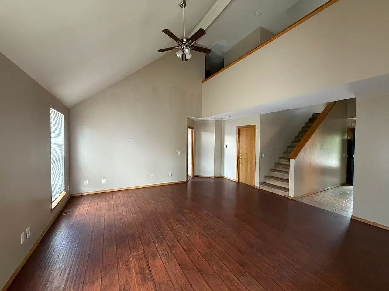 4 bed, 1932 sqft, $1,750 — Photo 2