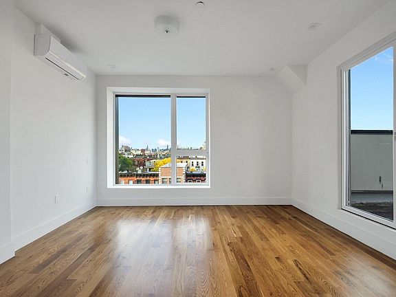 3rd image of 194 Lexington Ave #Penthouse