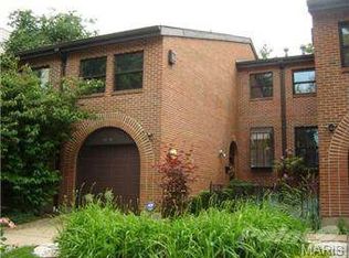 4474 McPherson Ave, Saint Louis, MO