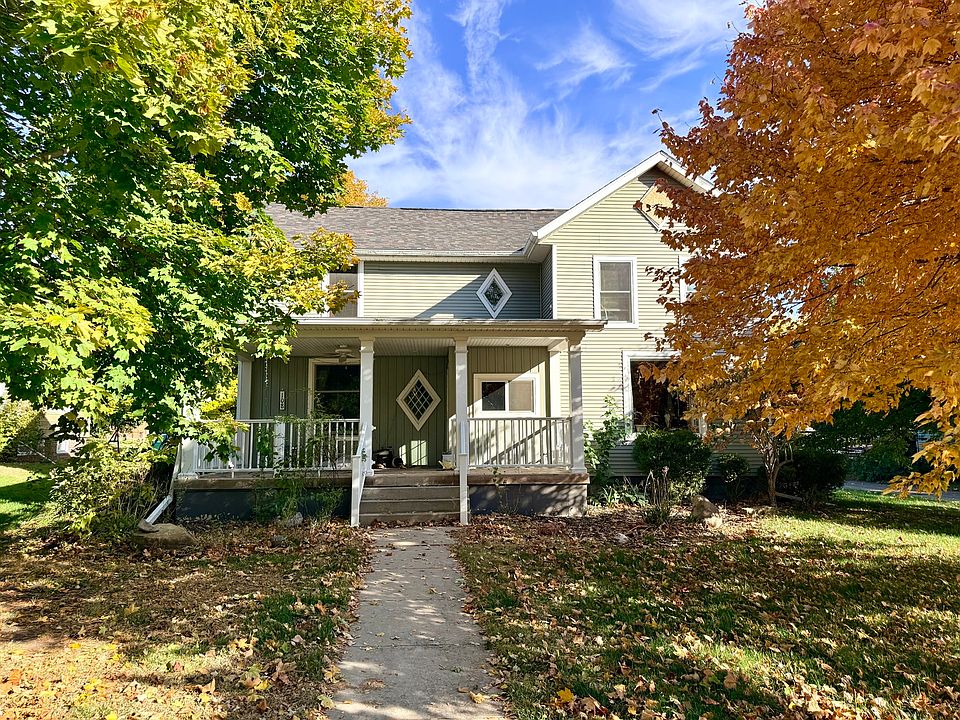 1st image of 108 N Main St